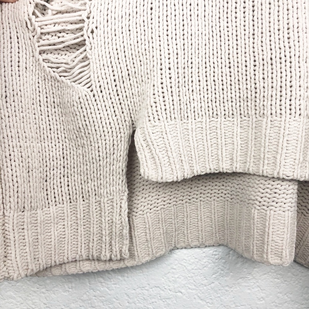 DREAMERS BY DEBUT | Distressed Cream Soft Sweater - Picture 5 of 9